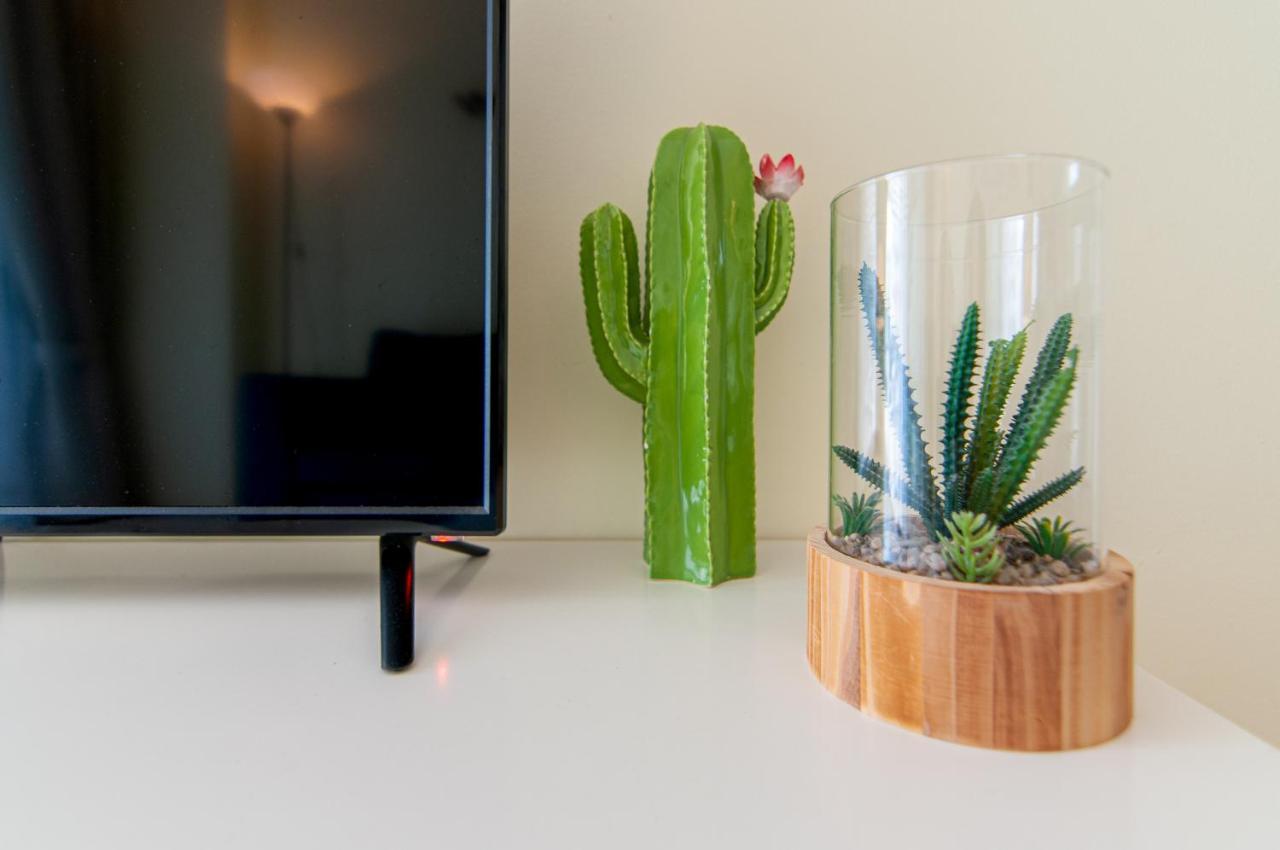 דירות ארונה El Dorado Garden View Ph04 מראה חיצוני תמונה